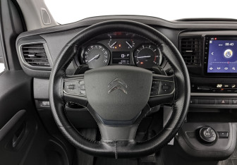 Подержанный автомобиль Citroen SpaceTourer 2020 года (21 фото)
