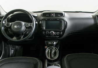 Подержанный автомобиль Kia Soul 2015 года (11 фото)