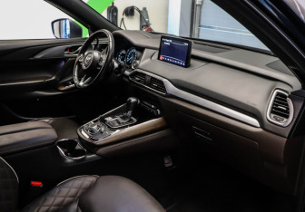 Подержанный автомобиль Mazda CX-9 2021 года (25 фото)