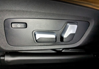 Подержанный автомобиль BMW X3 2021 года (20 фото)