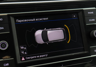 Подержанный автомобиль Volkswagen Tiguan 2018 года (13 фото)