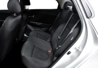 Подержанный автомобиль Kia Rio Sedan 2013 года (10 фото)