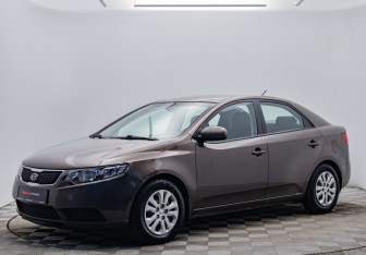 Подержанный автомобиль Kia Cerato Sedan 2012 года (1 фото)