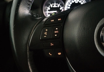 Подержанный автомобиль Mazda CX-5 2014 года (14 фото)