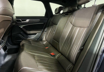 Подержанный автомобиль Audi A6 allroad 2020 года (10 фото)
