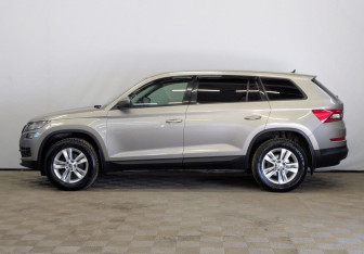 Подержанный автомобиль Skoda Kodiaq 2020 года (8 фото)