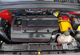 Подержанный автомобиль Jeep Renegade 2018 года (11 фото)