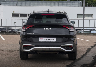 Подержанный автомобиль Kia Sportage 2022 года (6 фото)