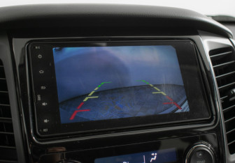 Подержанный автомобиль Mitsubishi Pajero Sport 2017 года (15 фото)