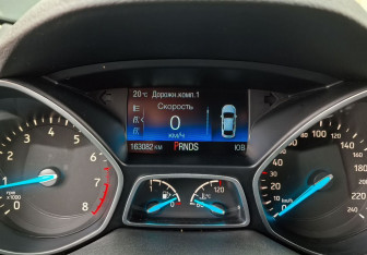 Подержанный автомобиль Ford Kuga 2018 года (18 фото)