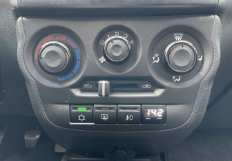 Подержанный автомобиль LADA (ВАЗ) Granta Sedan 2023 года (13 фото)