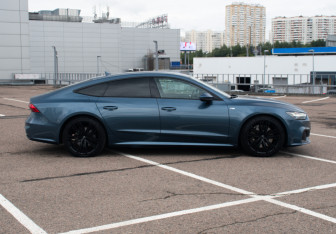 Подержанный автомобиль Audi A7 2018 года (4 фото)