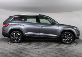 Подержанный автомобиль Skoda Kodiaq 2020 года (4 фото)