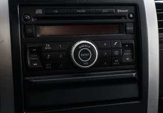 Подержанный автомобиль Nissan X-Trail 2011 года (17 фото)