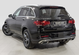 Подержанный автомобиль Mercedes-Benz GLC Coupe 2021 года (7 фото)