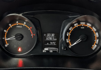 Подержанный автомобиль LADA (ВАЗ) Granta Sedan 2024 года (16 фото)