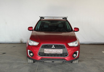 Подержанный автомобиль Mitsubishi ASX 2014 года (2 фото)