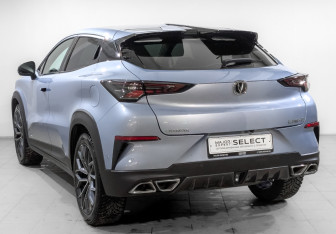 Подержанный автомобиль Changan UNI-T 2023 года (7 фото)