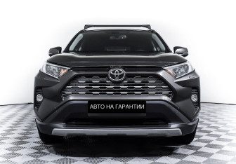 Подержанный автомобиль Toyota RAV4 2021 года (2 фото)