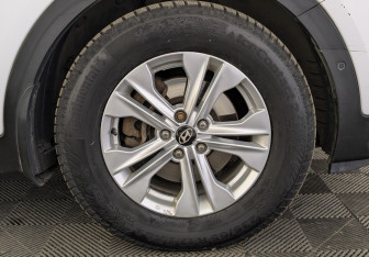 Подержанный автомобиль Hyundai Santa Fe 2012 года (12 фото)
