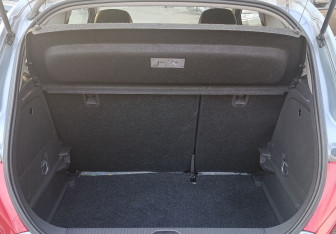 Подержанный автомобиль Opel Corsa 2010 года (12 фото)