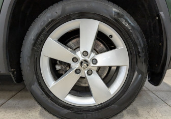 Подержанный автомобиль Skoda Kodiaq 2020 года (12 фото)