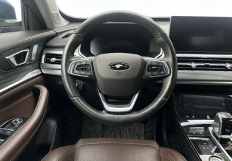 Подержанный автомобиль Chery Tiggo 8 Pro 2022 года (12 фото)