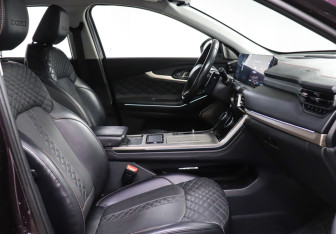 Подержанный автомобиль Exeed TXL 2023 года (9 фото)