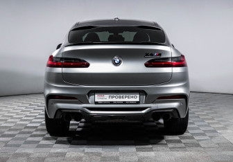 Подержанный автомобиль BMW X4 M 2020 года (6 фото)