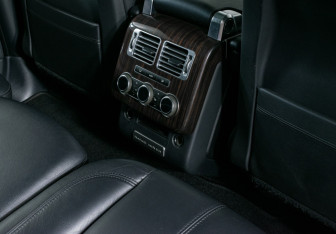 Подержанный автомобиль Land Rover Range Rover 2014 года (14 фото)