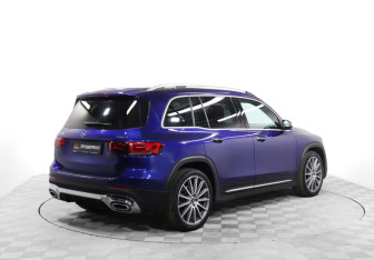 Подержанный автомобиль Mercedes-Benz GLB 2021 года (5 фото)