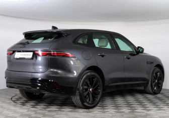 Подержанный автомобиль Jaguar F-Pace 2021 года (4 фото)