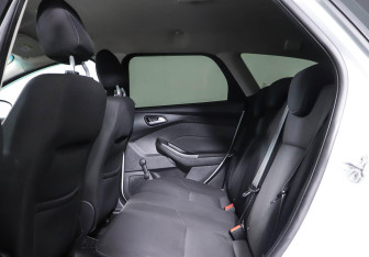 Подержанный автомобиль Ford Focus Wagon 2018 года (16 фото)