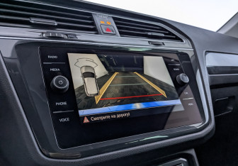 Подержанный автомобиль Volkswagen Tiguan 2019 года (27 фото)