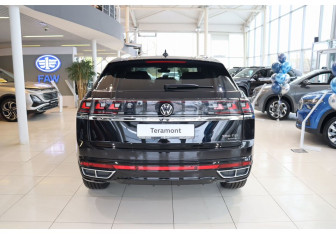 Новый Volkswagen Teramont 2025 (4 фото)