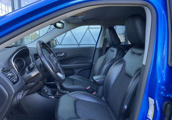 Подержанный автомобиль Jeep Compass 2019 года (21 фото)