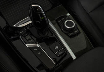 Подержанный автомобиль BMW X3 2018 года (15 фото)