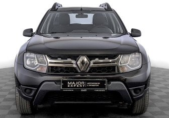 Подержанный автомобиль Renault Duster 2019 года (2 фото)