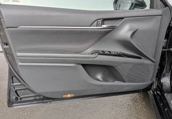 Подержанный автомобиль Toyota Camry Sedan 2020 года (19 фото)