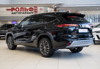 Новый Toyota Highlander 2026 (6 фото)