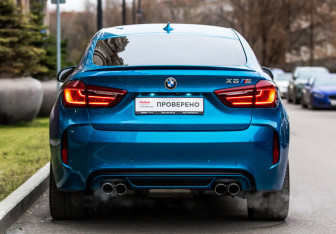 Подержанный автомобиль BMW X6 M 2016 года (6 фото)