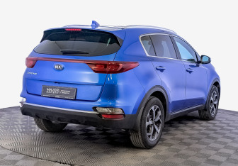 Подержанный автомобиль Kia Sportage 2021 года (4 фото)