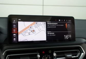 Подержанный автомобиль BMW X3 2022 года (23 фото)