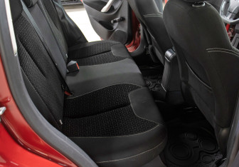 Подержанный автомобиль Citroen C3 Hatchback 2010 года (12 фото)