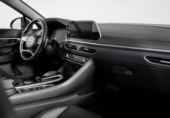 Подержанный автомобиль Hyundai Sonata 2019 года (9 фото)