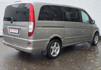 Подержанный автомобиль Mercedes-Benz Viano 2008 года (5 фото)