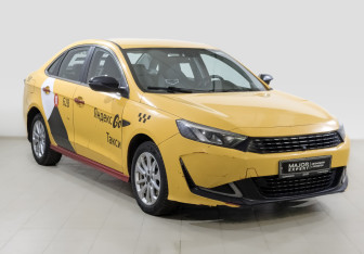 Подержанный автомобиль Kaiyi E5 2024 года (3 фото)
