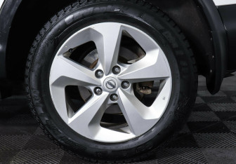 Подержанный автомобиль Nissan Qashqai 2019 года (7 фото)