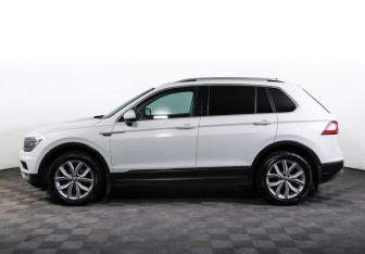 Подержанный автомобиль Volkswagen Tiguan 2017 года (8 фото)