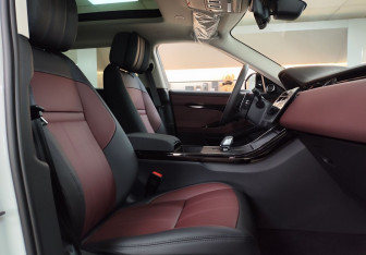 Новый Land Rover Range Rover Evoque 2025 (11 фото)